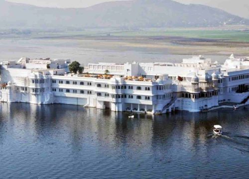 Udaipur and Jodhpur Sightseeing Tour 6N / 7D